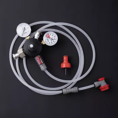 Комплект с редуктором для карбонизации напитков в ПЭТ бутылках