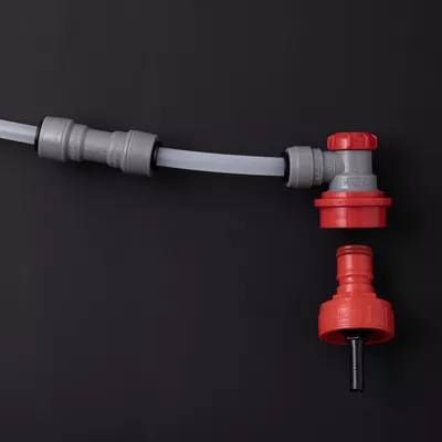 3. Комплект с редуктором для карбонизации напитков в ПЭТ бутылках