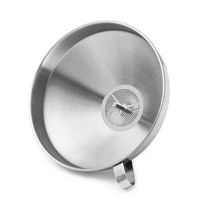 2. Воронка нержавеющая с двумя фильтрами, 15 см