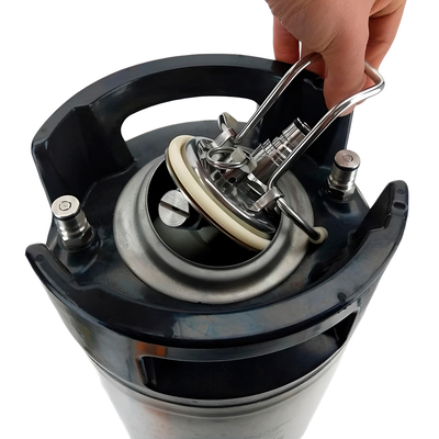 4. Крышка-карбонизатор для непрерывного газирования воды в корнелиус кег