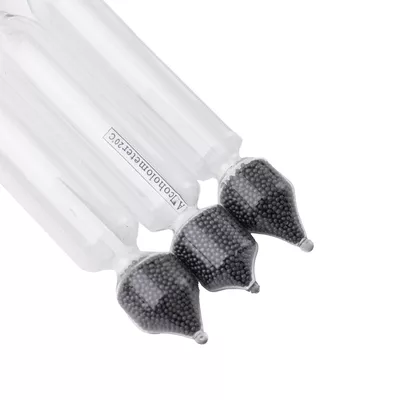 4. Набор из трёх спиртометров, термометра и цилиндра в пластиковом футляре (кейсе)