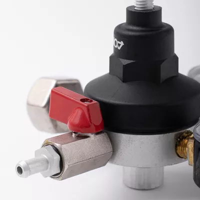 4. Редуктор углекислотный для пива с краном «Redius»